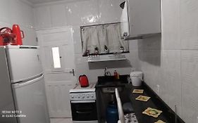 Casa Completa com Garagem a 400mts da basilica